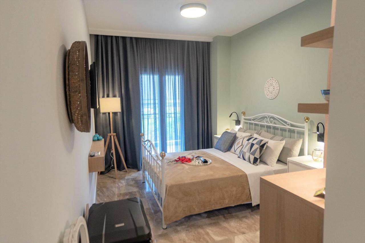 Mageiras Boutique Hotel Afytos Ngoại thất bức ảnh