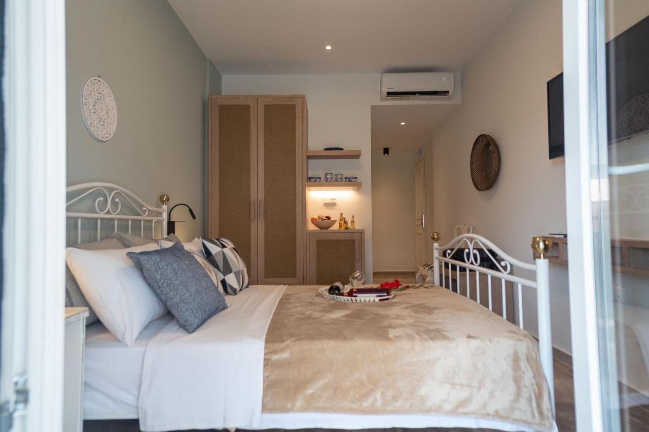 Mageiras Boutique Hotel Afytos Ngoại thất bức ảnh