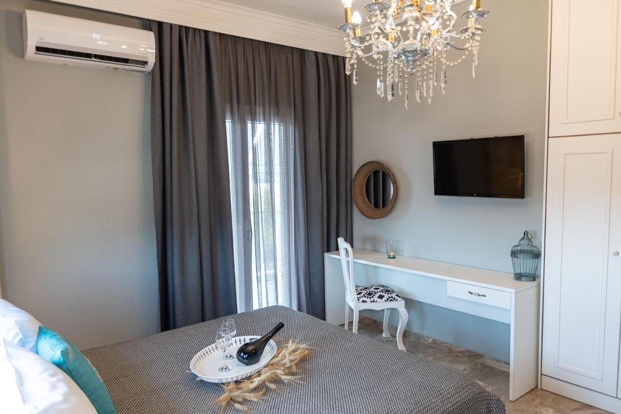 Mageiras Boutique Hotel Afytos Ngoại thất bức ảnh